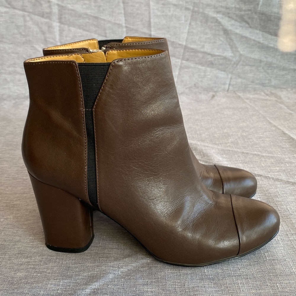 Nine West | Leather Side Zip Block Heel Booties